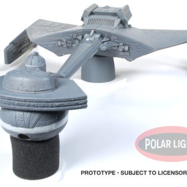 Star Trek - Klingon K't'inga 1:350 Scale Model Kit (POL902)