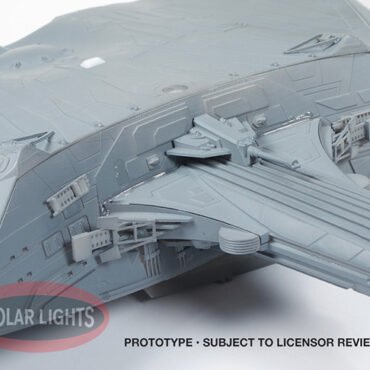 Star Trek - Klingon K't'inga 1:350 Scale Model Kit (POL902)