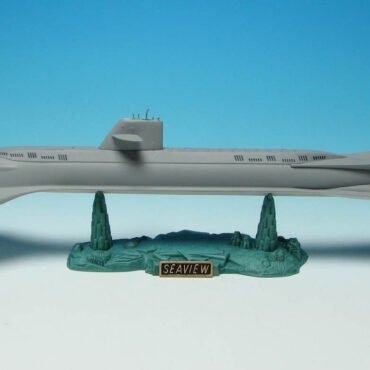 Seaview 1:350 Scale Model By Moebius