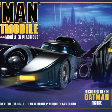 Batman 1989 Batmobile with Resin Figure (AMT1107)