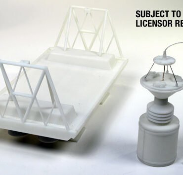 Eagle with Cargo Pod - 22" kit - Space: 1999 from MPC/Round 2