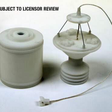 Eagle with Cargo Pod - 22" kit - Space: 1999 from MPC/Round 2