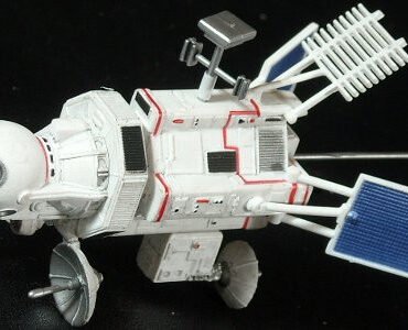 UFO - Konami Trading Model - S.I.D.