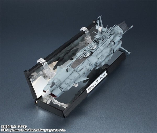 Space Battleship Yamato U.N.C.F. AAA-001 Andromeda 1:2000 Scale PreBuilt Display - Image 5