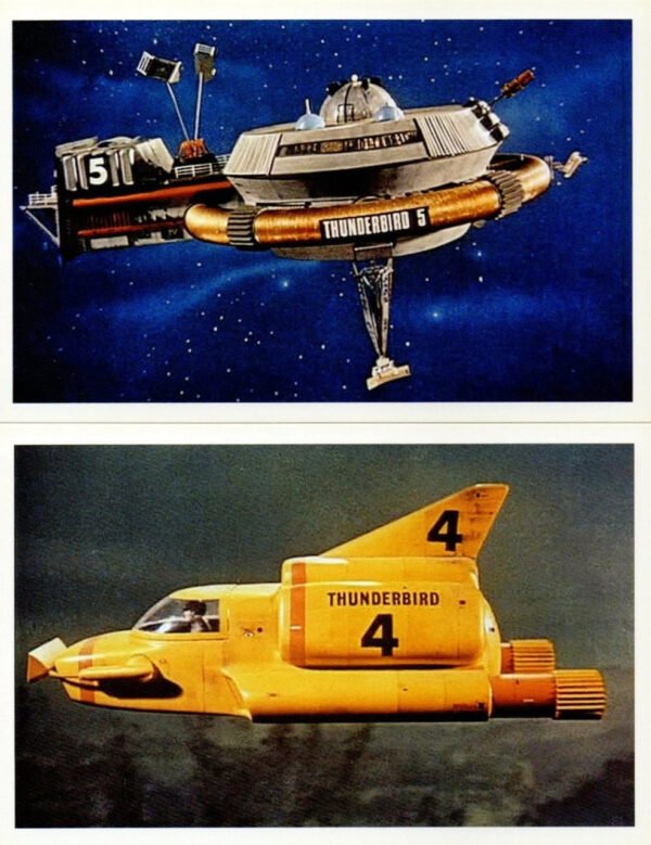 Thunderbirds: 100 F.A.B. Postcards - Image 3